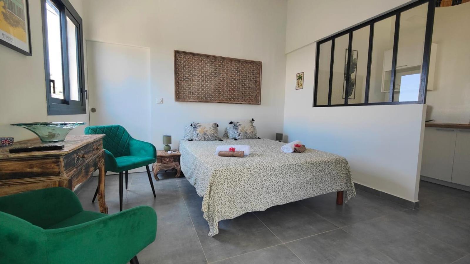 Apartament Ti Kaz Solei Saint-Gilles Les Bains Zewnętrze zdjęcie